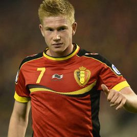 千名学生参 千名学生参