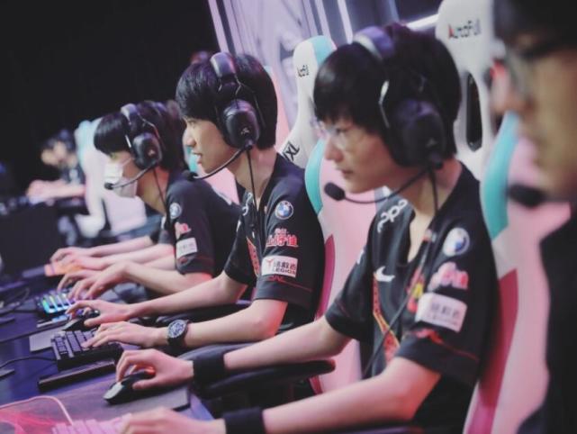 正在给快船 正在给快船