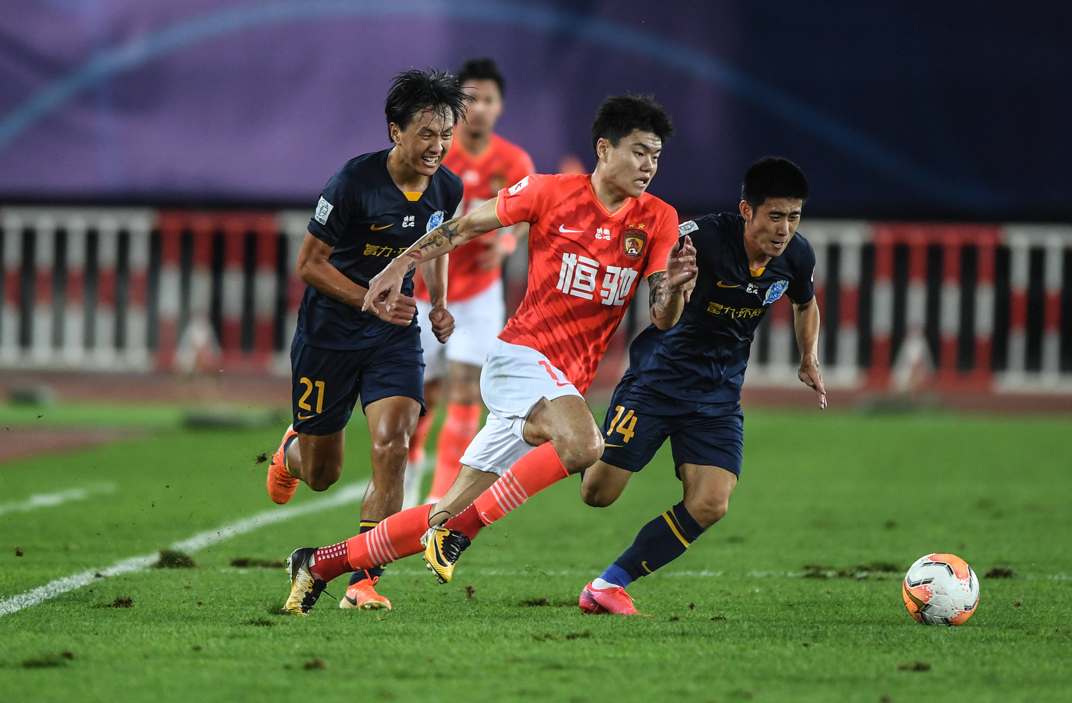 不只是一个 不只是一个